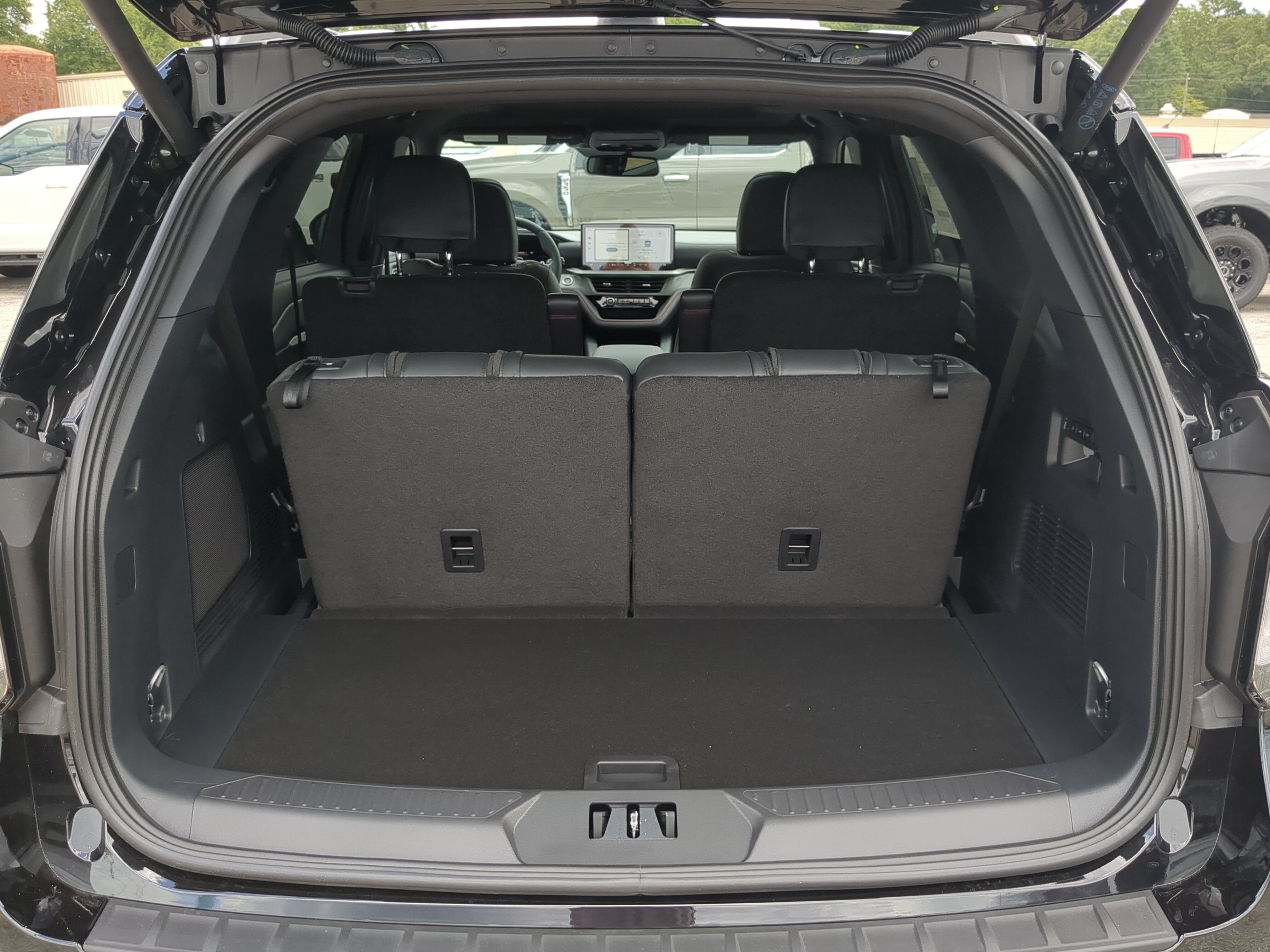 New 2026 Ford Explorer ST w/ Sun And Sound Package RWD image 11