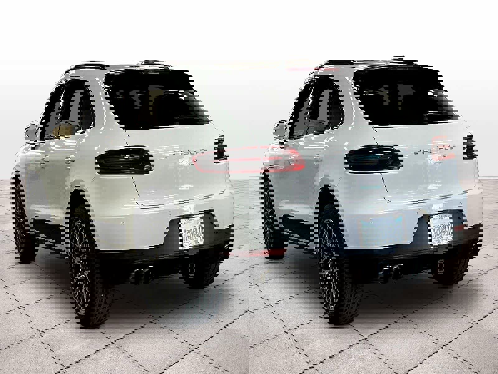 Used 2016 Porsche Macan S image 13