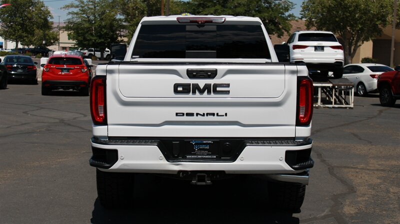 Used 2020 GMC Sierra 2500 Denali w/ Denali Ultimate Package AWD/4WD image 14