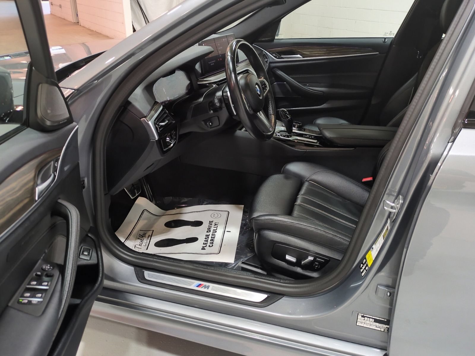 Used 2023 BMW 540i xDrive w/ Executive Package AWD/4WD image 18