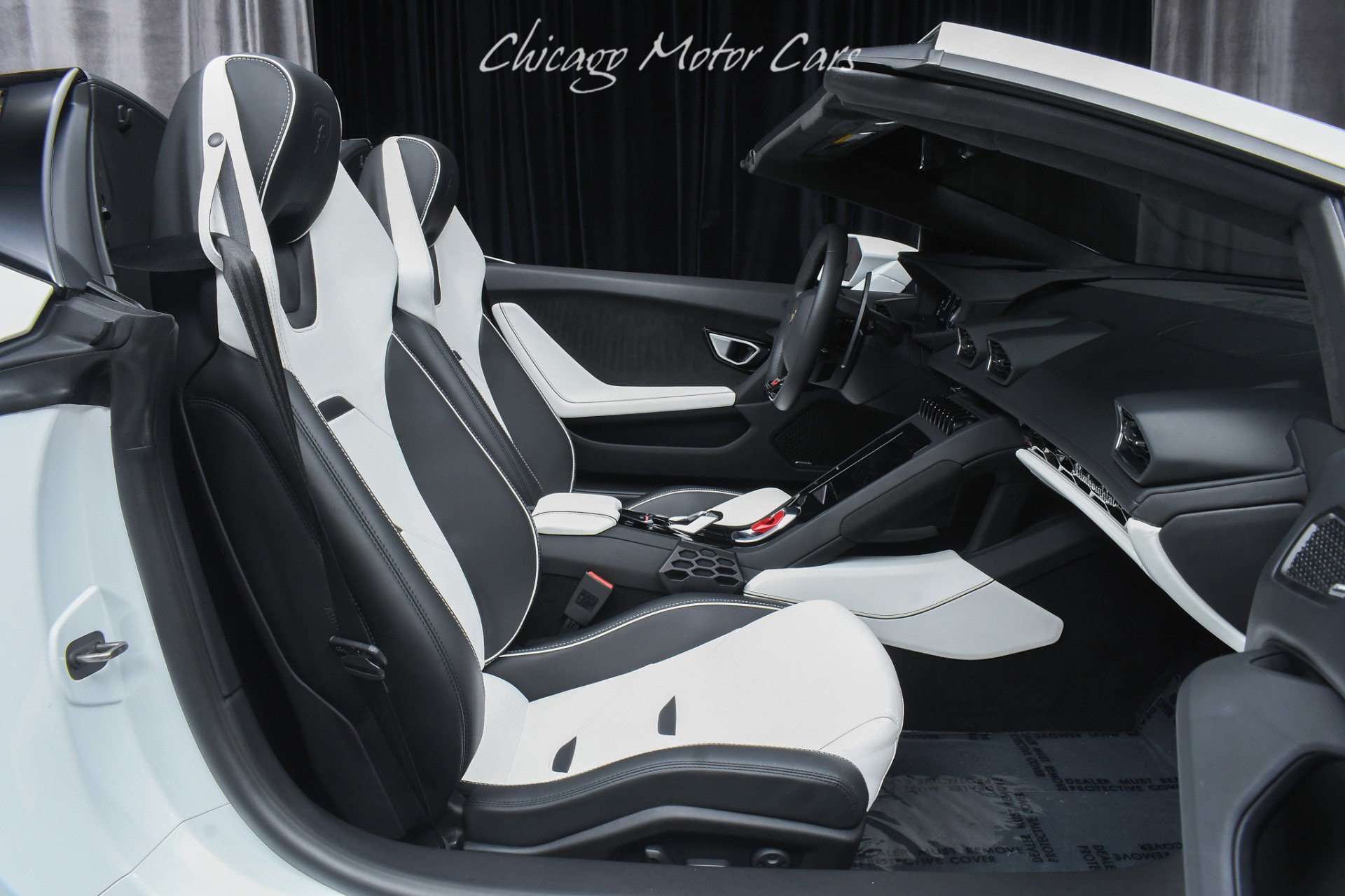 Used 2024 Lamborghini Huracan EVO AWD/4WD image 22