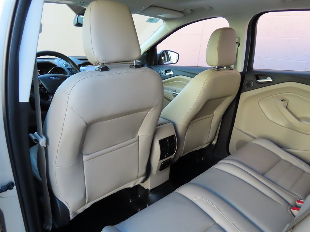 Used 2018 Ford Escape Titanium w/ Ford Safe & Smart Package image 29