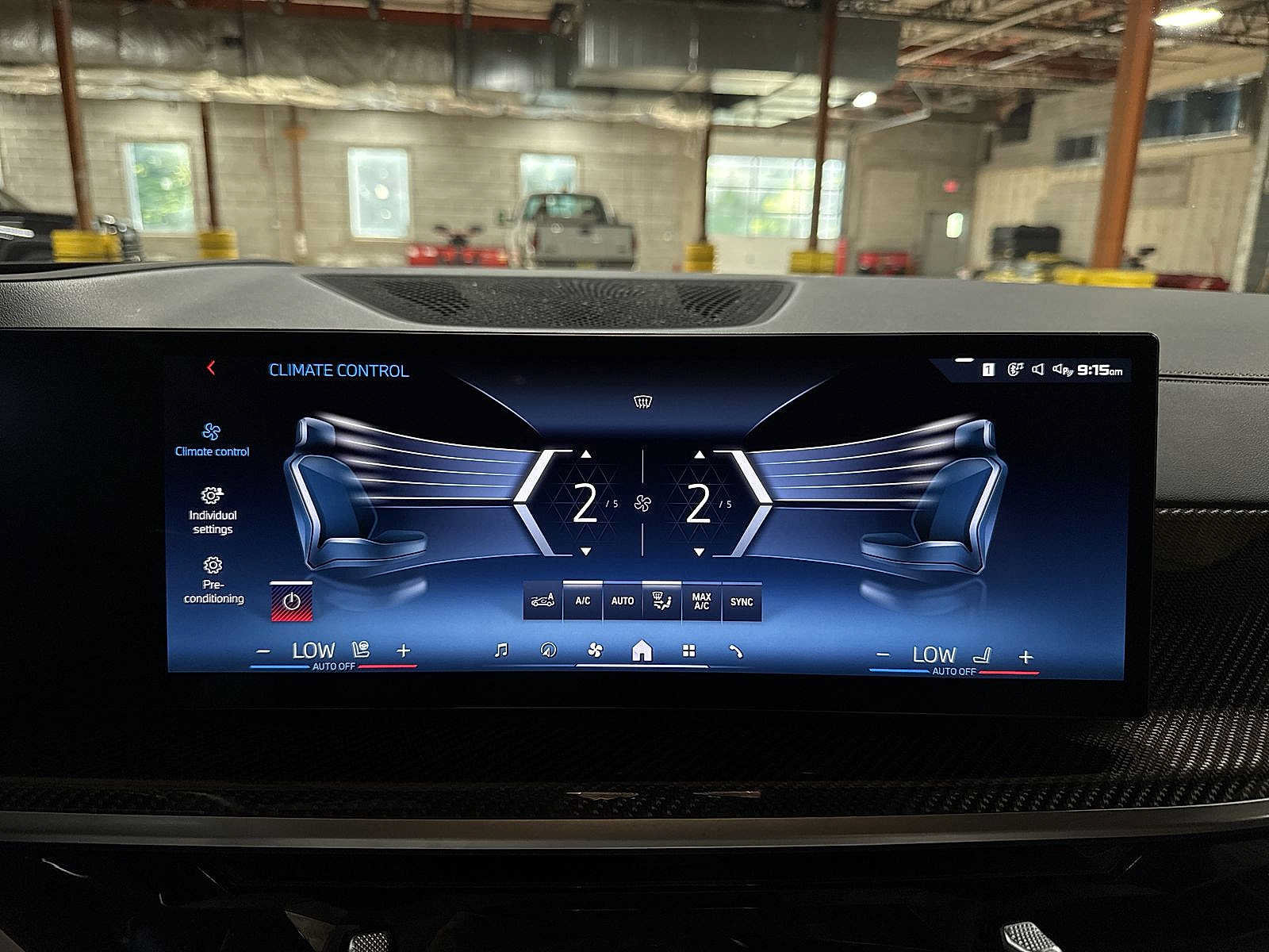 Used 2025 BMW X7 M60i w/ Executive Package AWD/4WD image 22