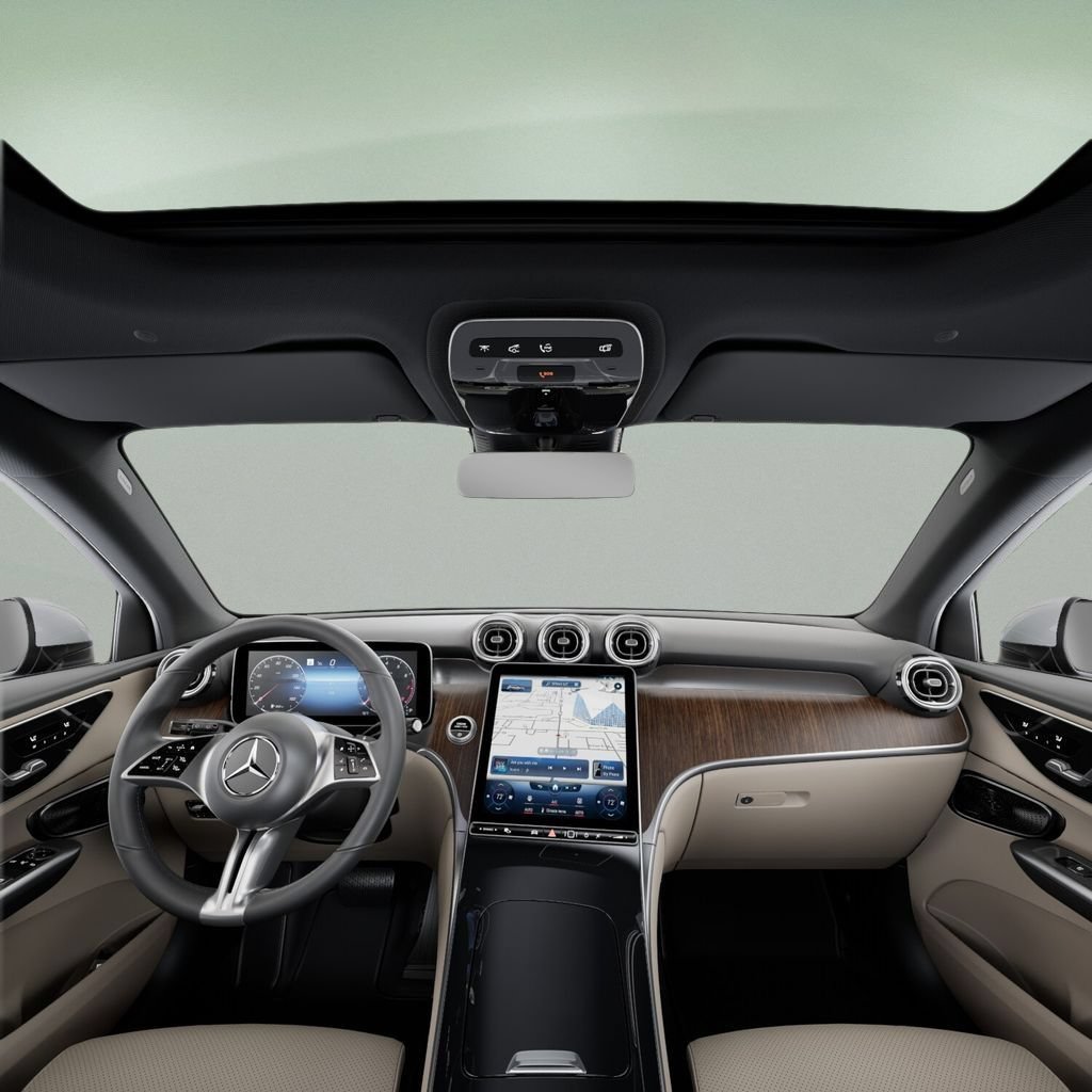 Used 2026 Mercedes-Benz GLC 300 image 42