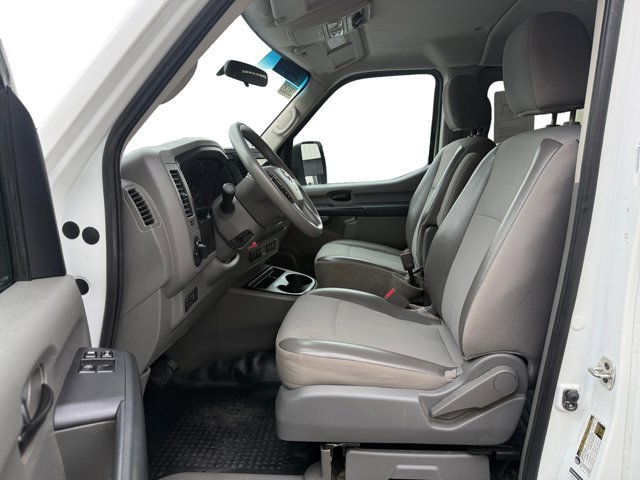 Used 2020 Nissan NV 3500 S RWD image 10