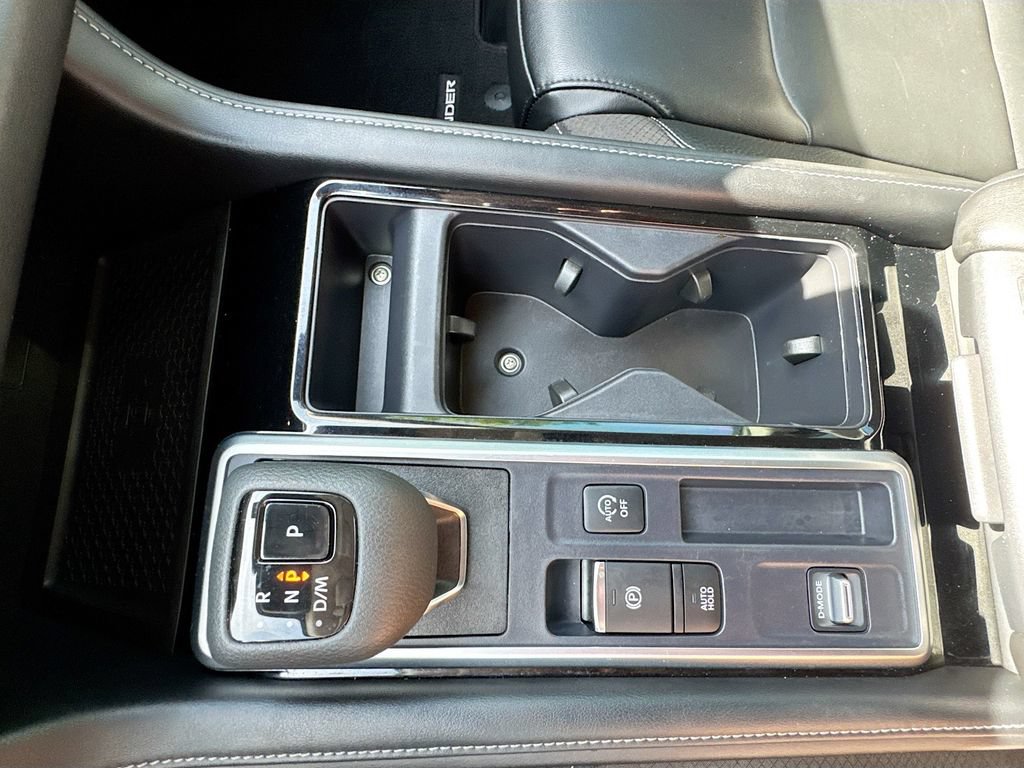 Certified 2024 Nissan Pathfinder SL FWD image 25