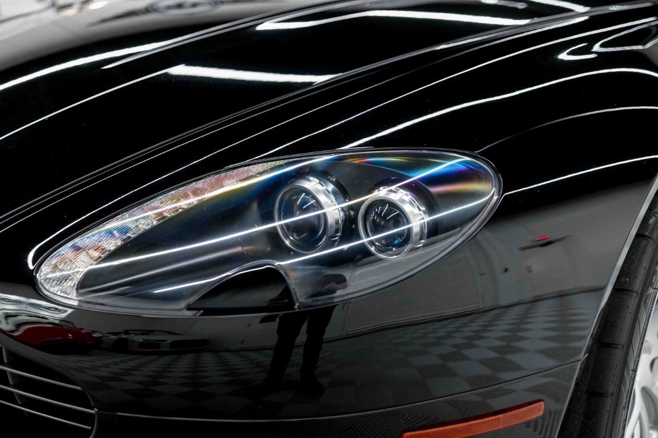 Used 2011 Aston Martin V8 Vantage N420 image 14