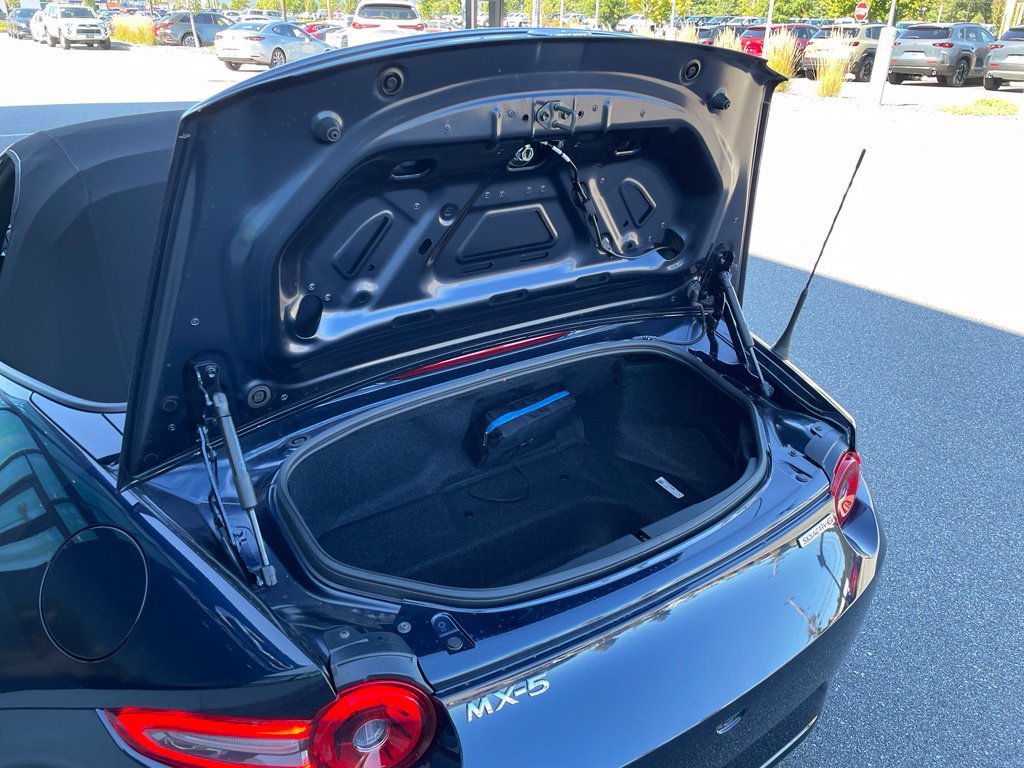 New 2026 MAZDA MX-5 Miata Club w/ Brembo/BBS/Recaro Package RWD image 7