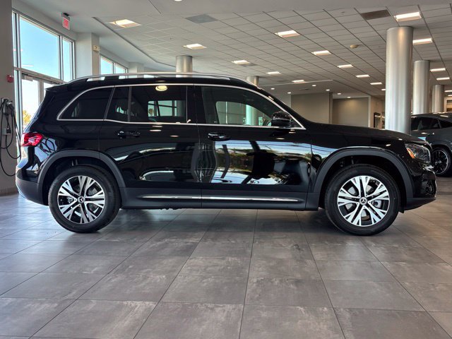 New 2026 Mercedes-Benz GLB 250 4MATIC image 3