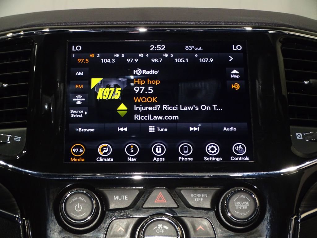 Used 2021 Jeep Grand Cherokee Limited image 30