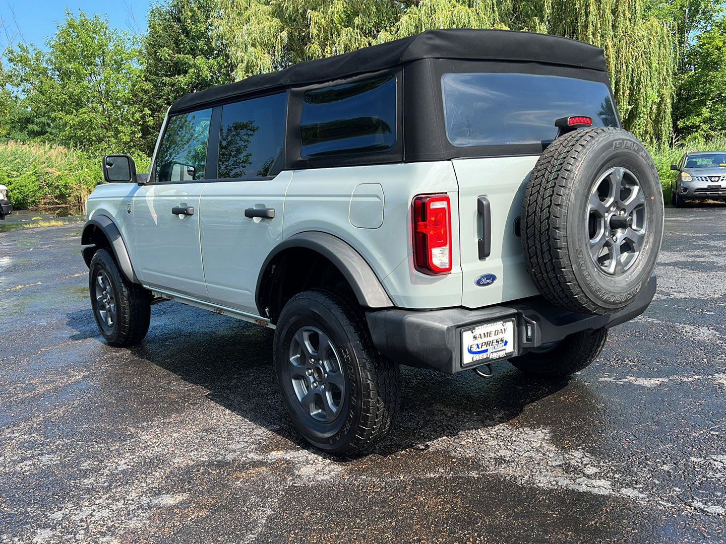 Used 2021 Ford Bronco Big Bend AWD/4WD image 3