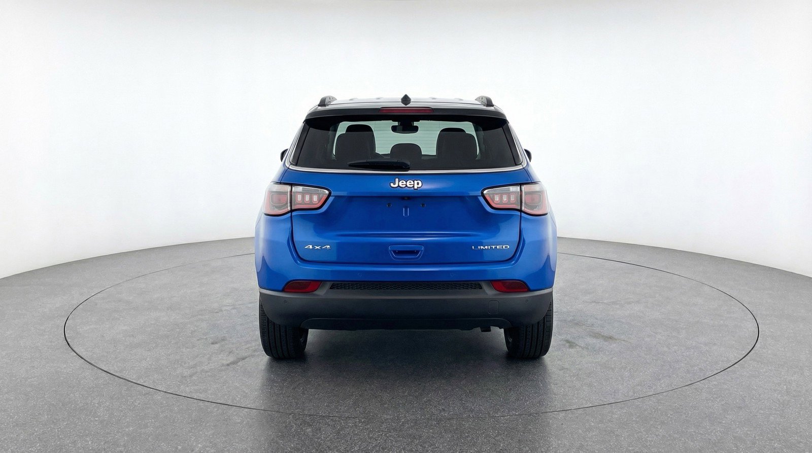 Used 2025 Jeep Compass Limited image 7