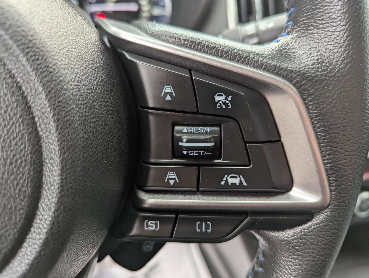 Used 2019 Subaru Crosstrek Hybrid w/ Moonroof Package w/Navigation image 21