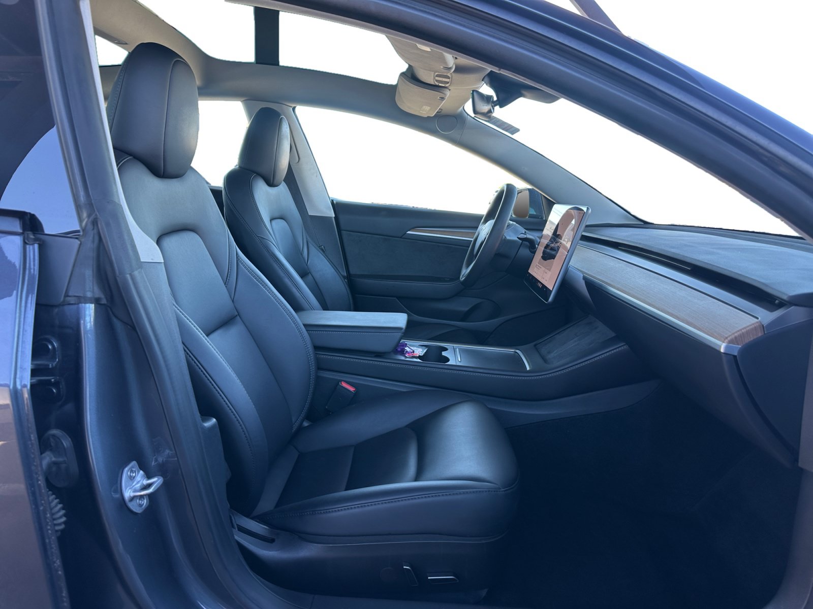 Used 2023 Tesla Model 3 Standard Range RWD image 15