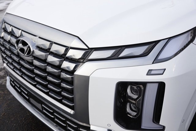 Certified 2025 Hyundai Palisade Calligraphy image 11