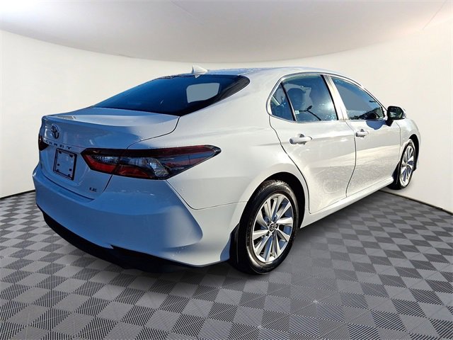 Used 2023 Toyota Camry LE image 6