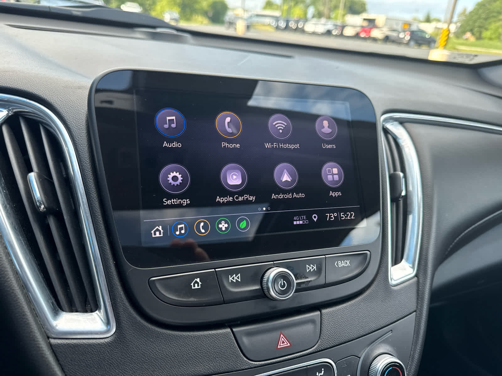 Used 2019 Chevrolet Malibu Hybrid w/ Leather Package FWD image 22