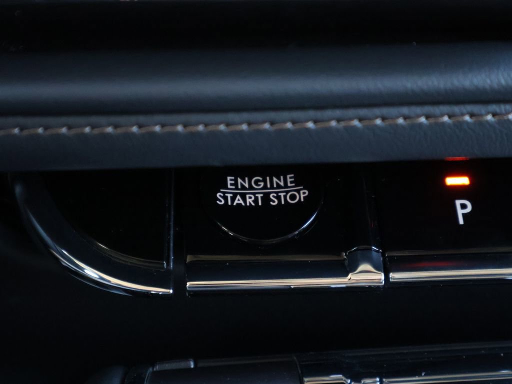 Used 2025 Lincoln Aviator AWD image 27