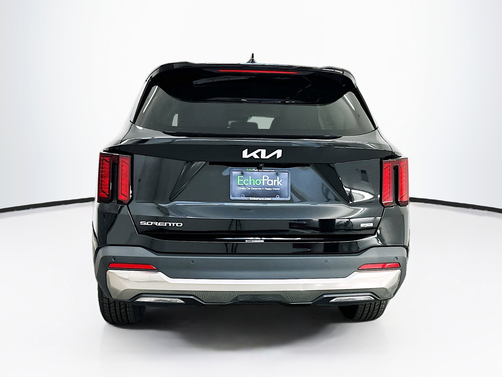 Used 2024 Kia Sorento S image 7