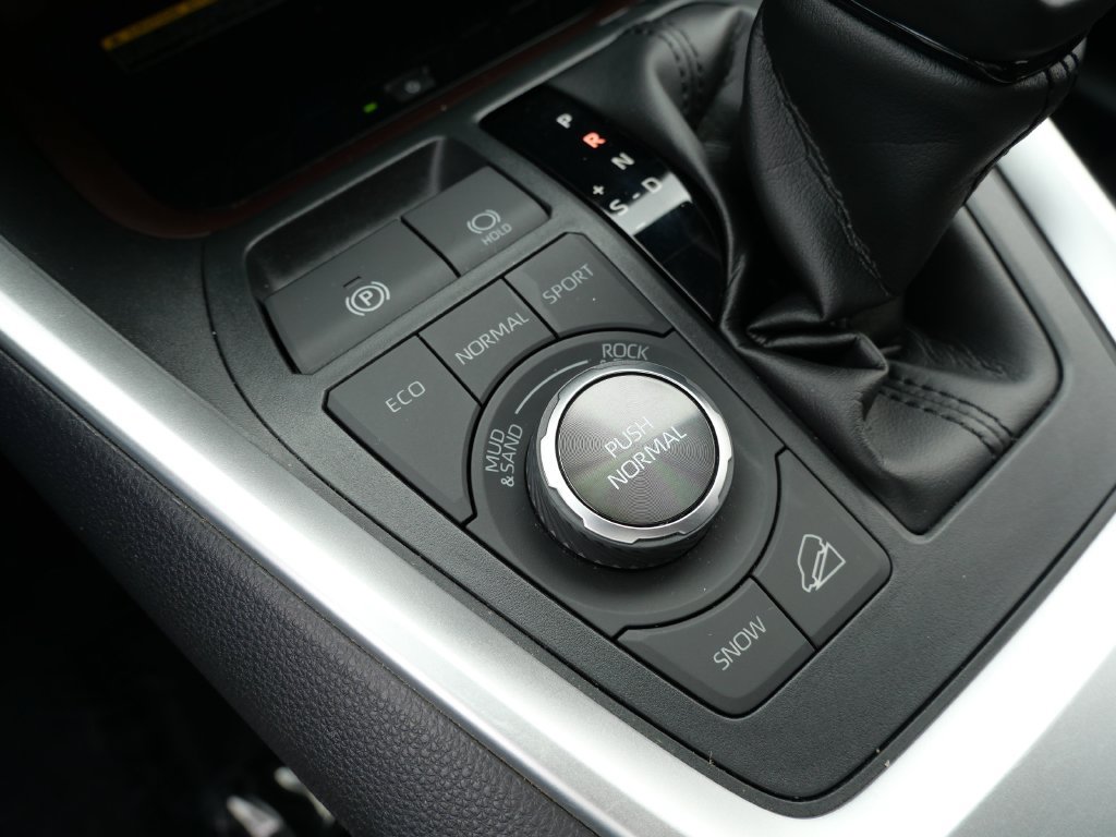 Certified 2020 Toyota RAV4 Limited AWD/4WD image 23