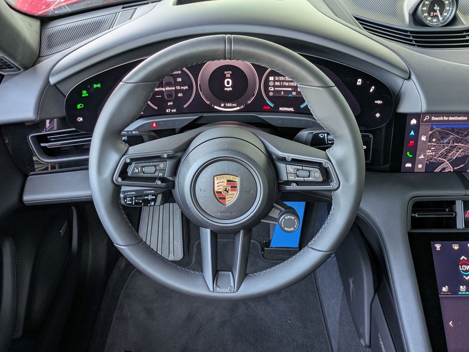 New 2025 Porsche Taycan 4S AWD/4WD image 15