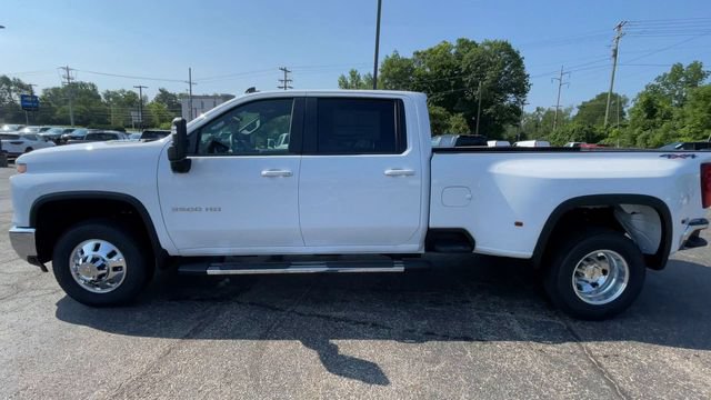 New 2026 Chevrolet Silverado 3500 LT w/ All Star Edition AWD/4WD image 7