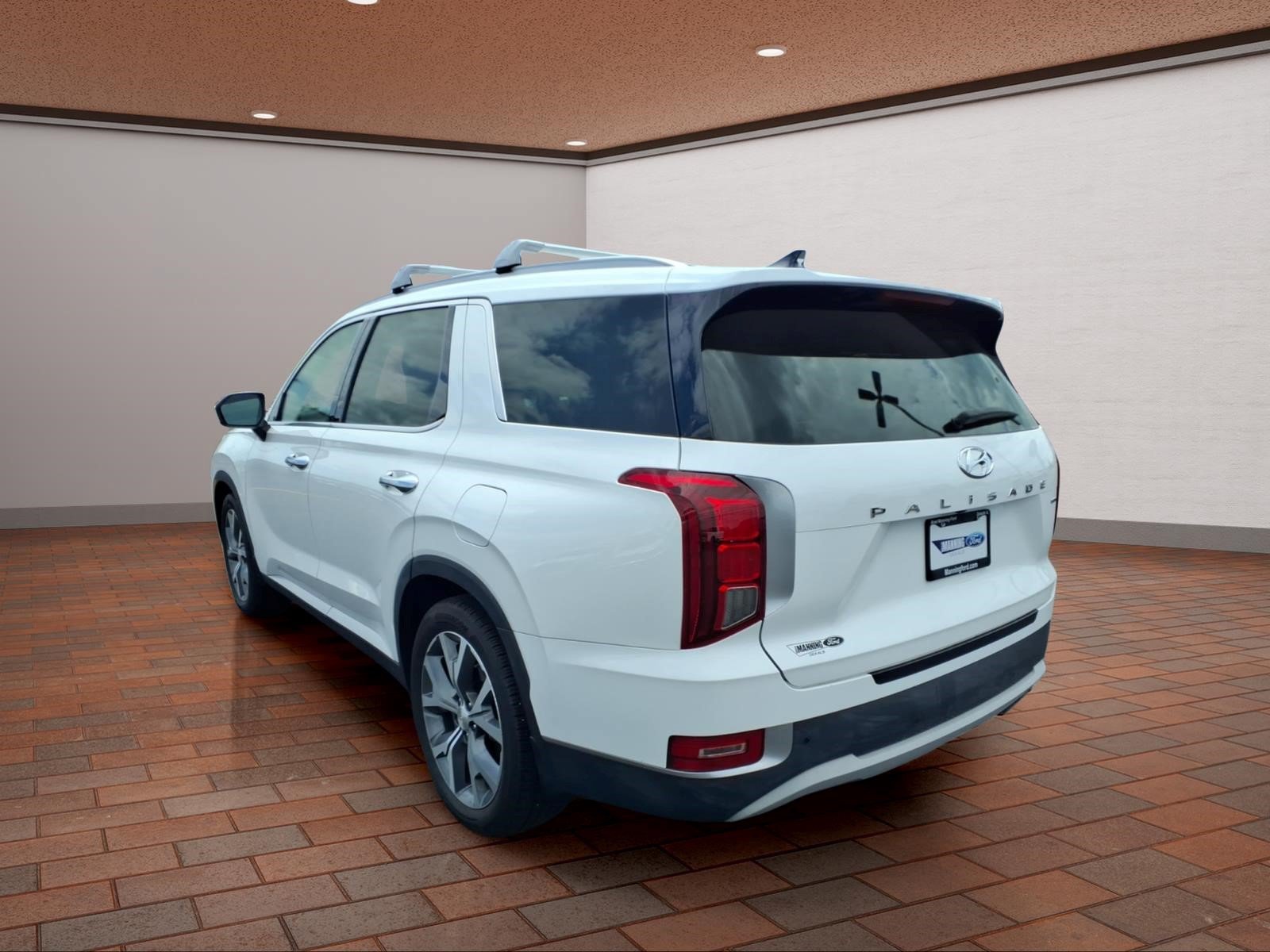 Used 2022 Hyundai Palisade SEL w/ 8P Bench Seat Package AWD/4WD image 6