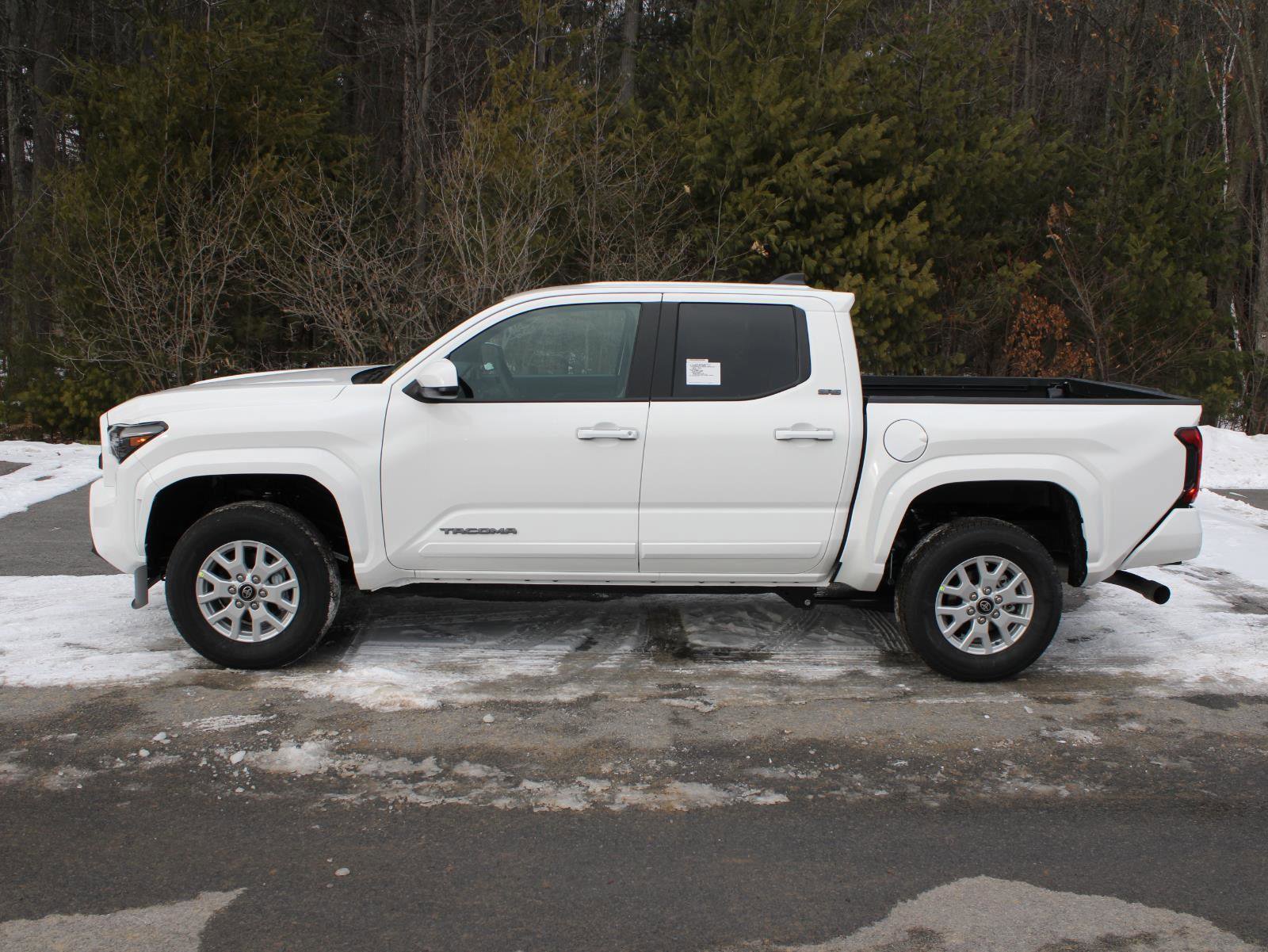 New 2026 Toyota Tacoma SR5 image 5