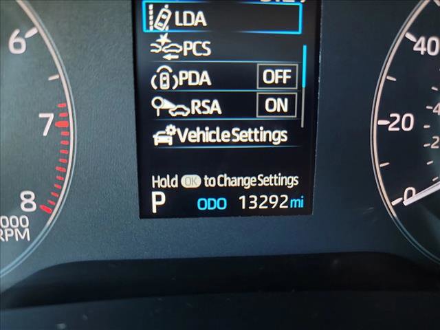 Used 2025 Toyota Corolla LE image 20