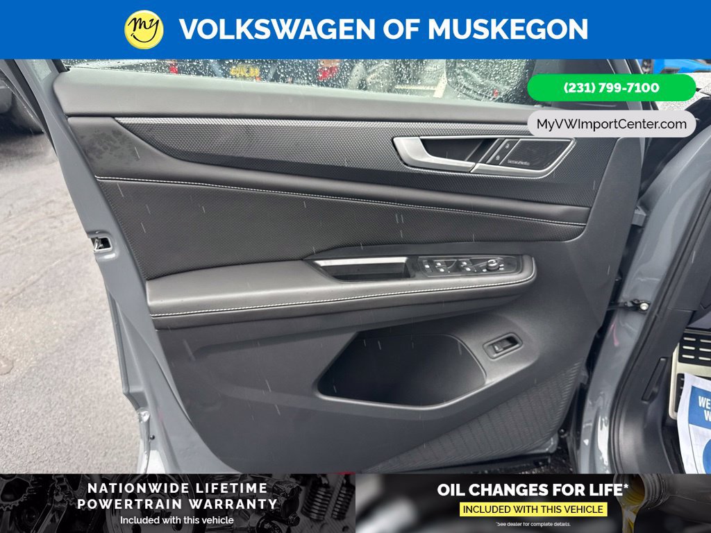 New 2026 Volkswagen Atlas Cross Sport SEL Premium R-Line AWD/4WD image 10