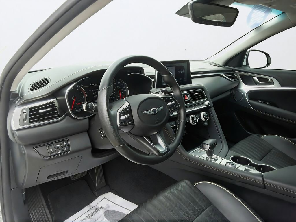 Used 2020 Genesis G70 2.0T w/ Elite Package RWD image 21