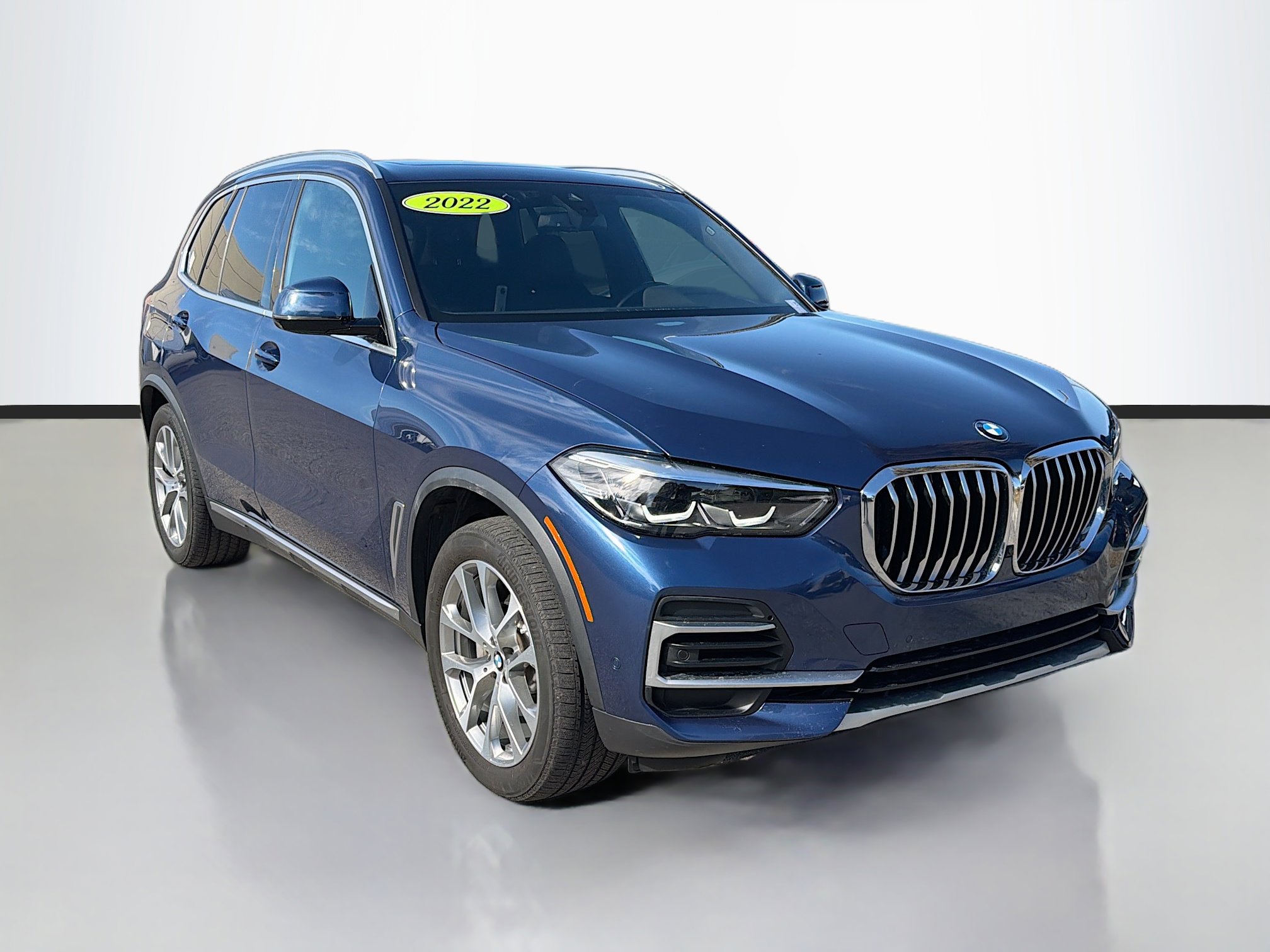 Used 2022 BMW X5 xDrive40i w/ Climate Comfort Package image 1