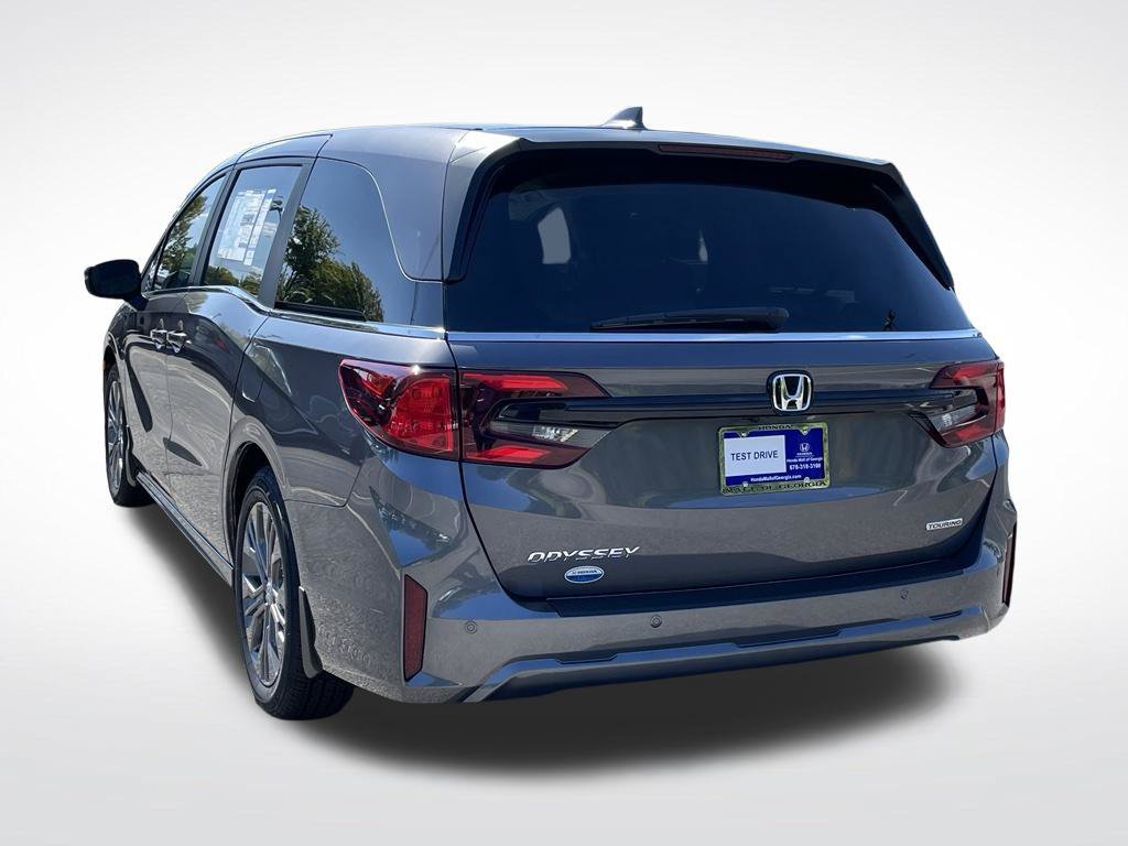 New 2027 Honda Odyssey Touring image 4