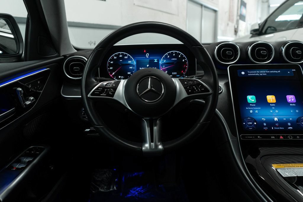 Used 2025 Mercedes-Benz C 300 4MATIC Sedan image 15