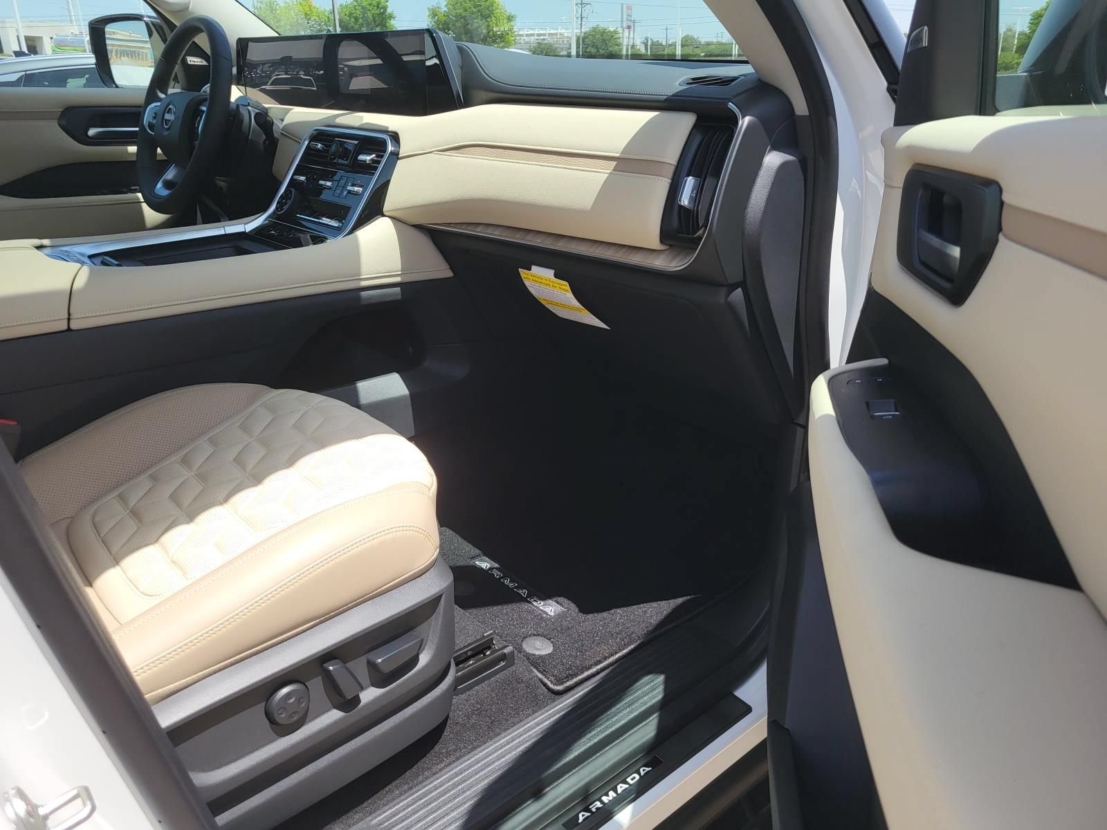 New 2026 Nissan Armada Platinum AWD/4WD image 11