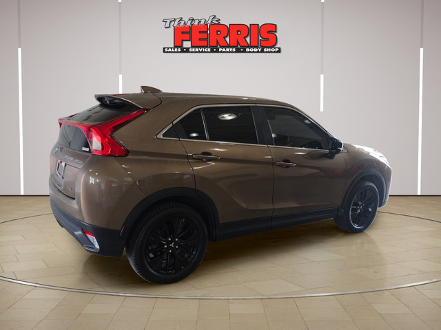 Used 2018 Mitsubishi Eclipse Cross LE AWD/4WD image 5
