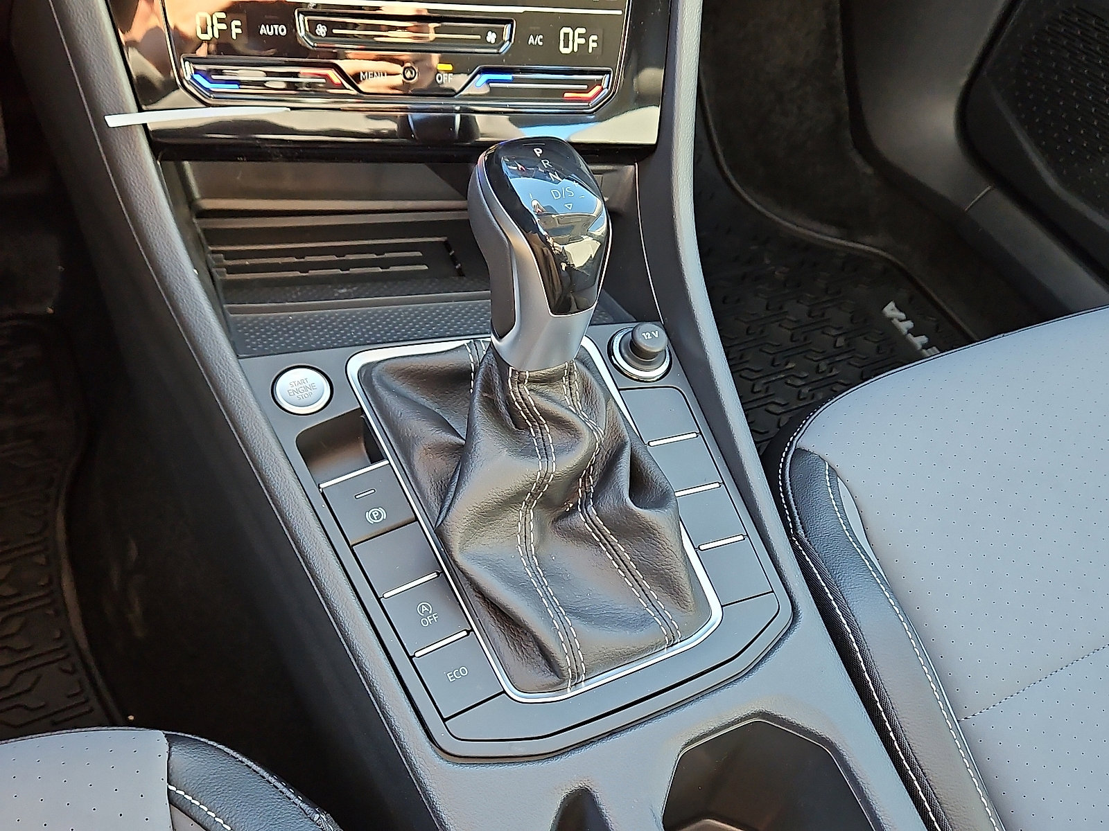 New 2026 Volkswagen Jetta SE image 14