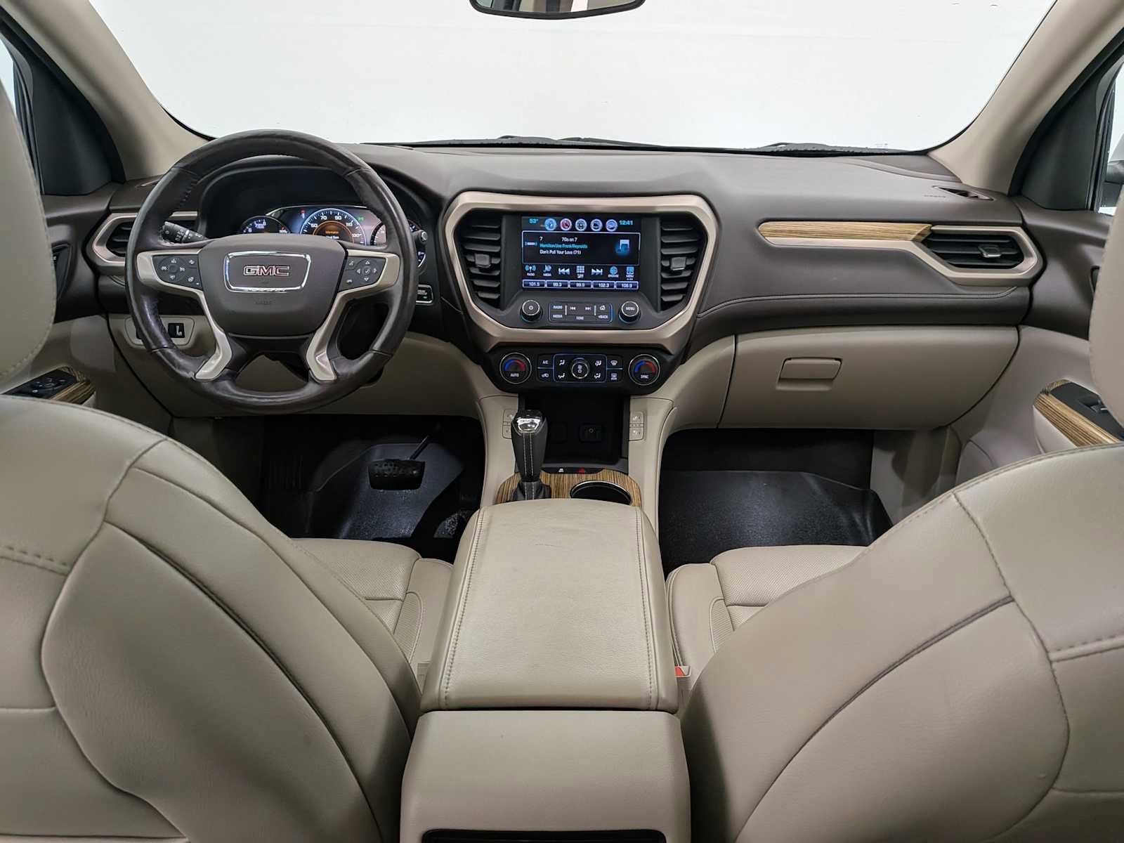 Used 2017 GMC Acadia Denali w/ Technology Package image 16