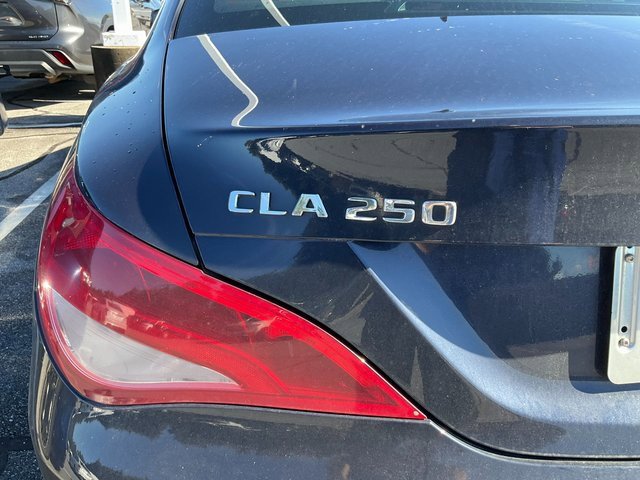 Used 2017 Mercedes-Benz CLA 250 4MATIC image 7