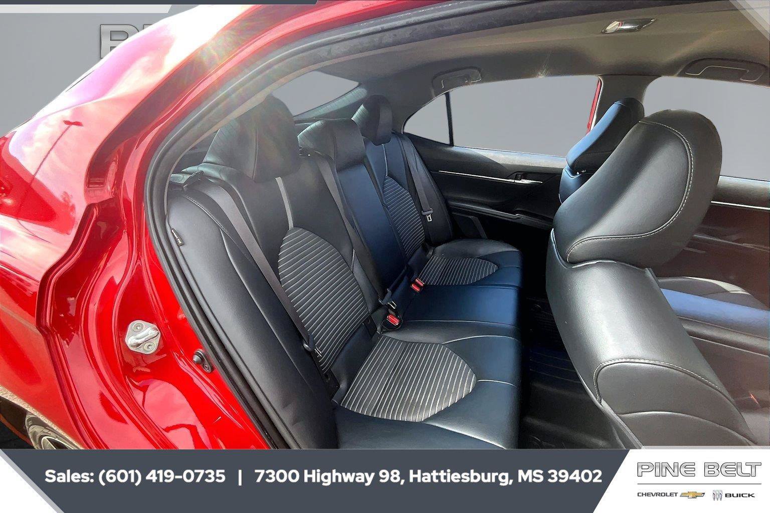 Used 2022 Toyota Camry SE FWD image 20