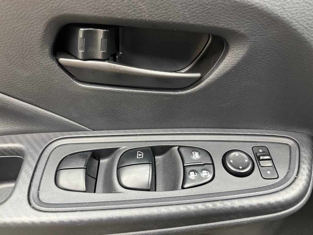 Used 2025 Nissan Versa S w/ Trunk Package FWD image 29