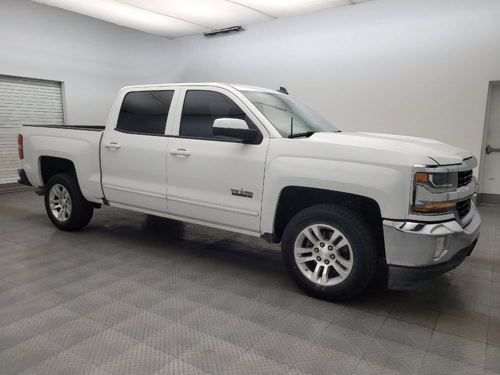 Used 2018 Chevrolet Silverado 1500 LT w/ Texas Edition RWD image 11