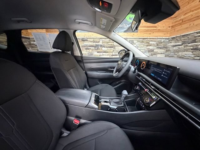 Used 2025 Hyundai Tucson SEL AWD/4WD image 16