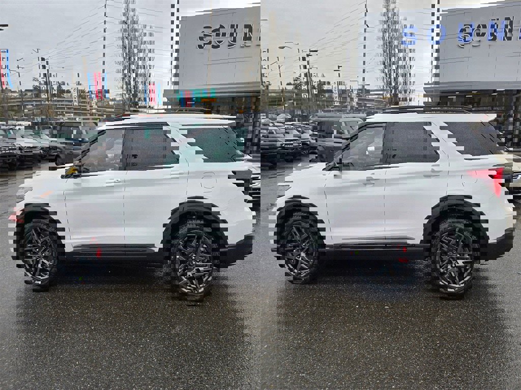 New 2025 Ford Explorer ST w/ Sun And Sound Package image 8
