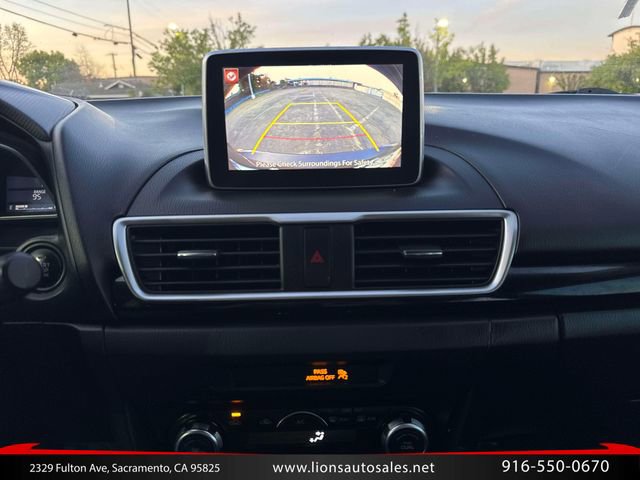 Used 2014 MAZDA MAZDA3 i Touring w/ Technology Package FWD image 21