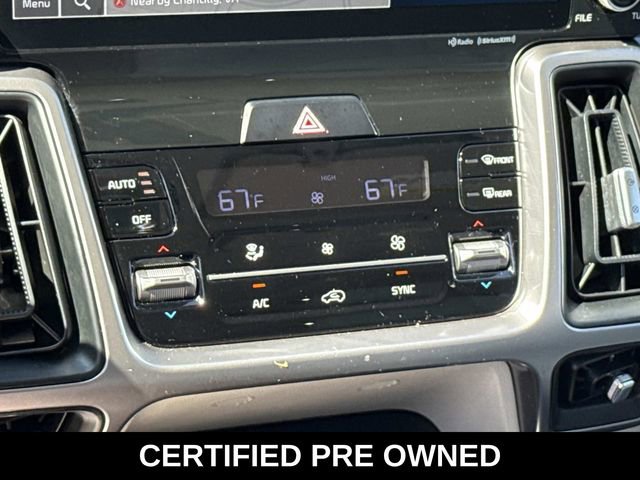 Used 2023 Kia Sorento S w/ Panoramic Sunroof Package FWD image 22