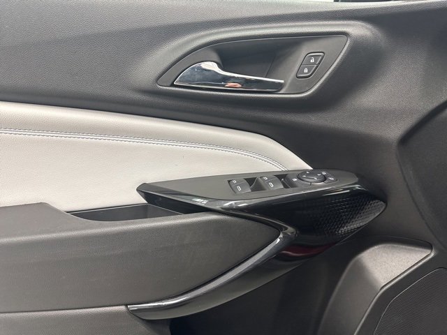 Used 2024 Chevrolet Trax LT image 9