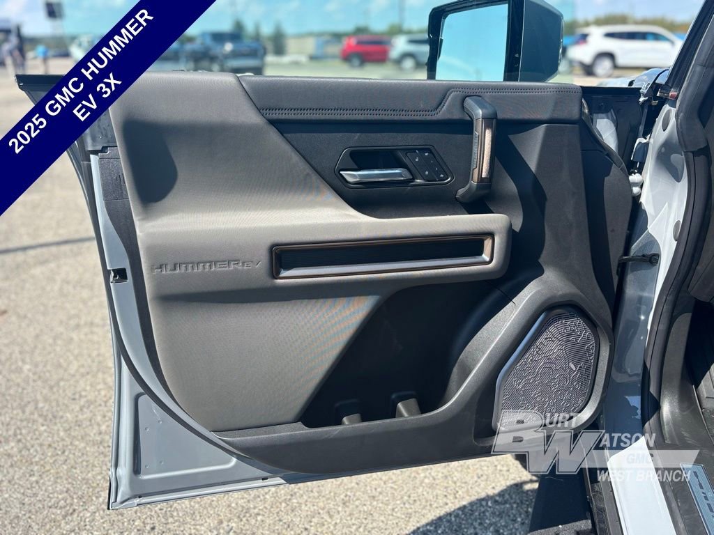 New 2025 GMC Hummer EV 3X image 11