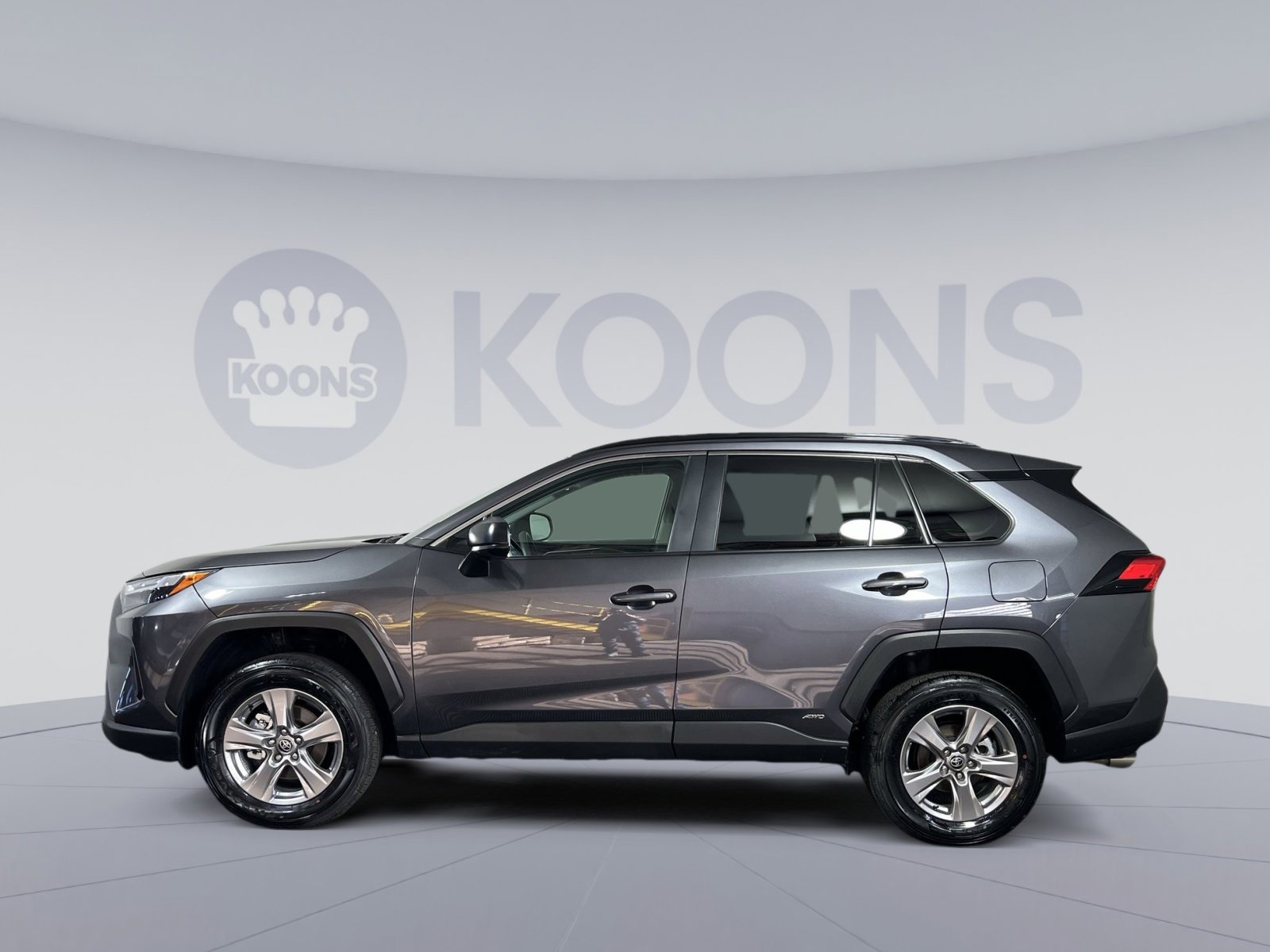 Used 2025 Toyota RAV4 LE image 2