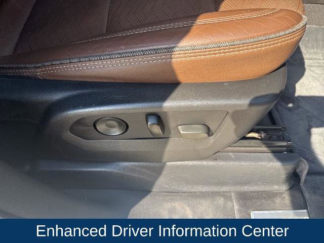 Used 2021 Chevrolet Suburban High Country w/ Premium Package 2 AWD/4WD image 30